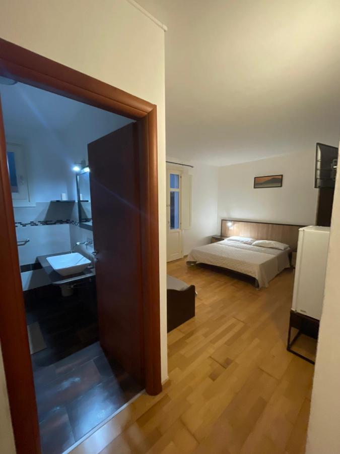 Il Vicoletto Guest House 托雷斯港 外观 照片