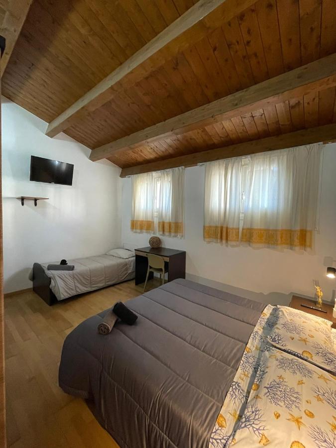 Il Vicoletto Guest House 托雷斯港 外观 照片